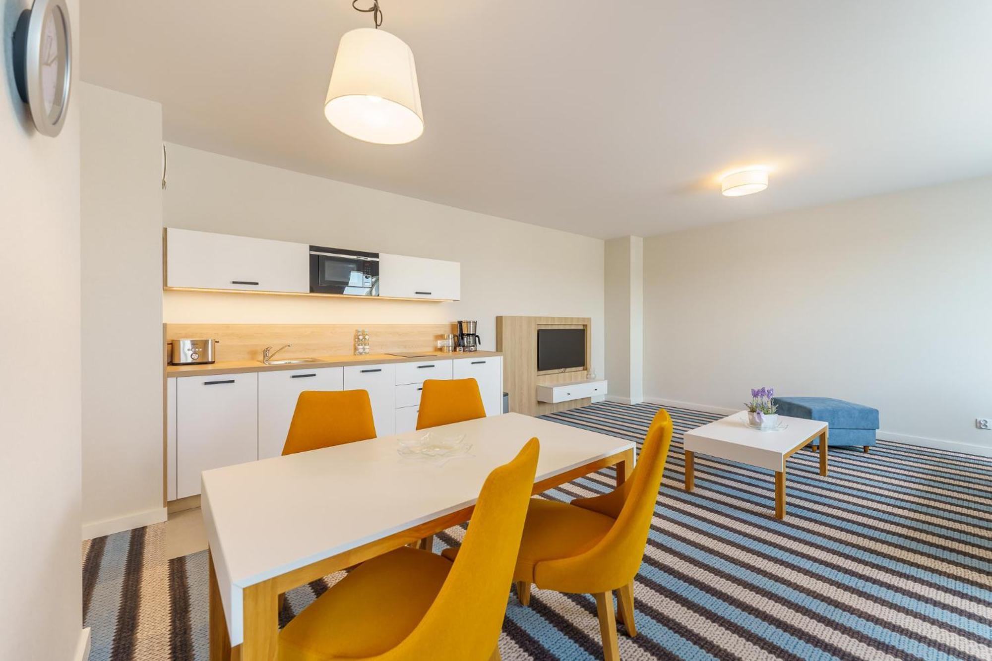 Bel Mare Miedzyzdroje Apartment With Balcony By Noclegi Renters Buitenkant foto